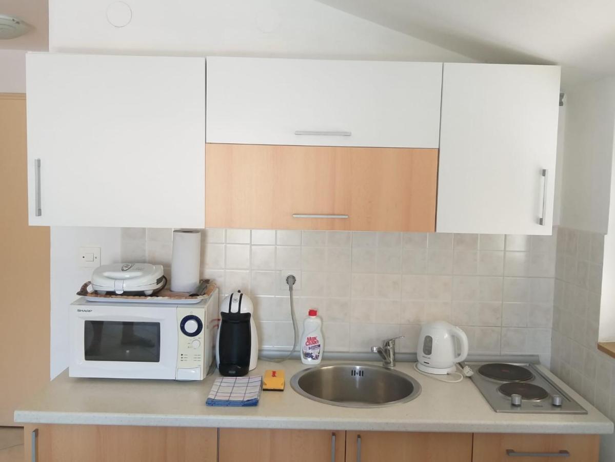 Apartmani Ana Tribalj Esterno foto
