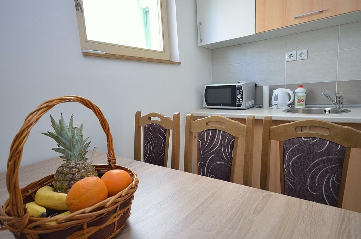 Apartmani Ana Tribalj Esterno foto