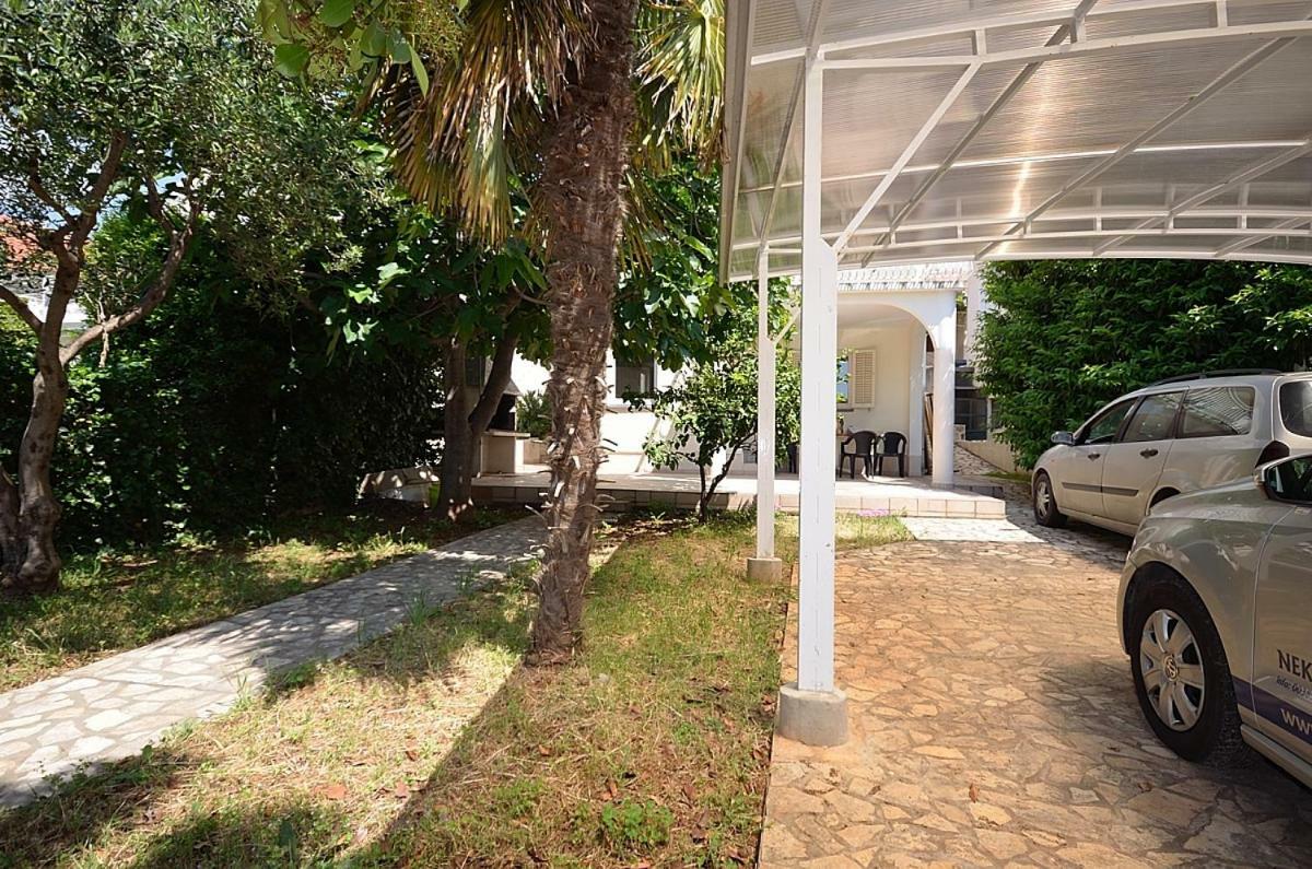 Apartmani Ana Tribalj Esterno foto