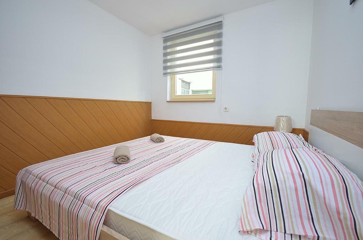 Apartmani Ana Tribalj Esterno foto
